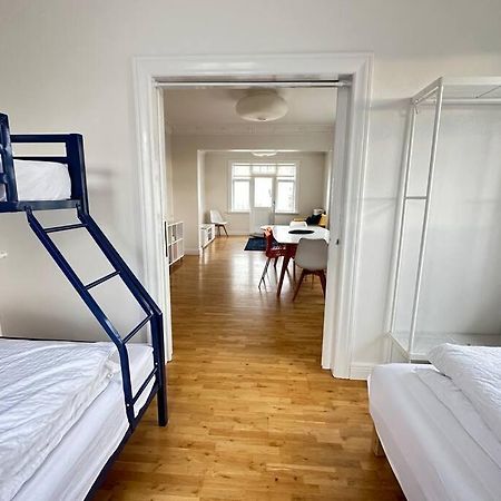 Beautiful 2 Bedroom Apartment Downtown Reykjavík Exteriör bild