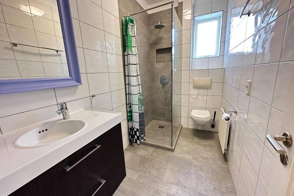 Beautiful 2 Bedroom Apartment Downtown Reykjavík Exteriör bild
