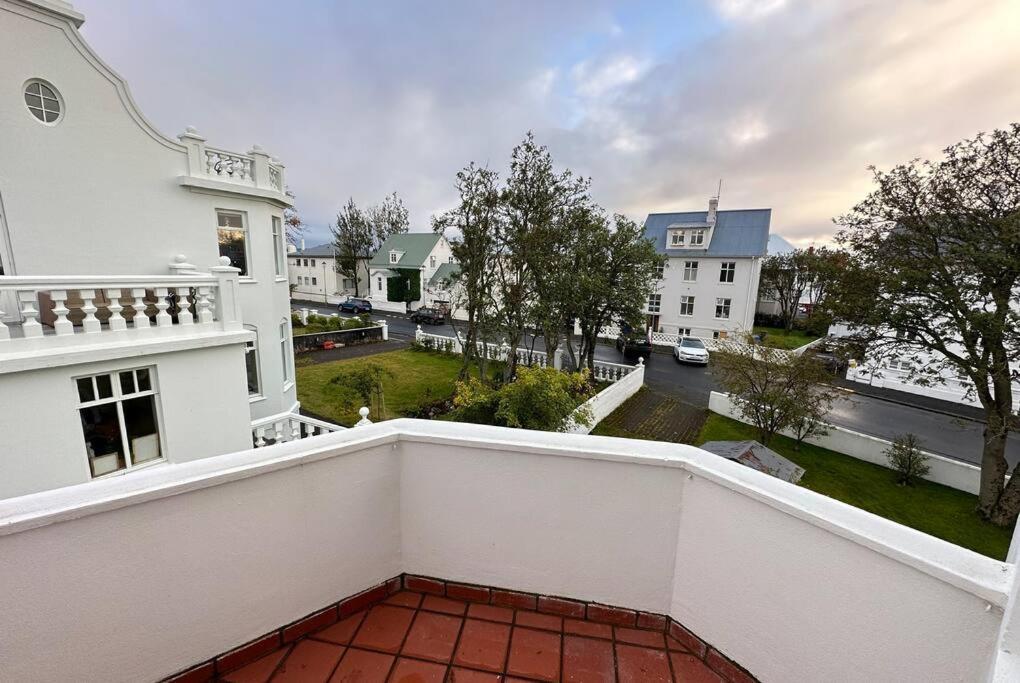 Beautiful 2 Bedroom Apartment Downtown Reykjavík Exteriör bild
